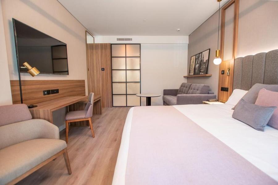 Giralda Center 4* Sevilla