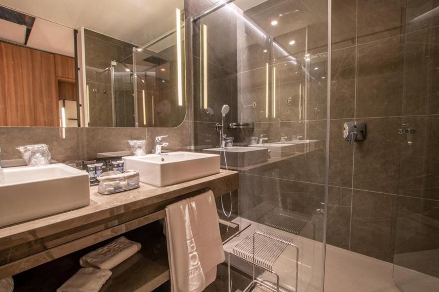 Giralda Center 4* Sevilla